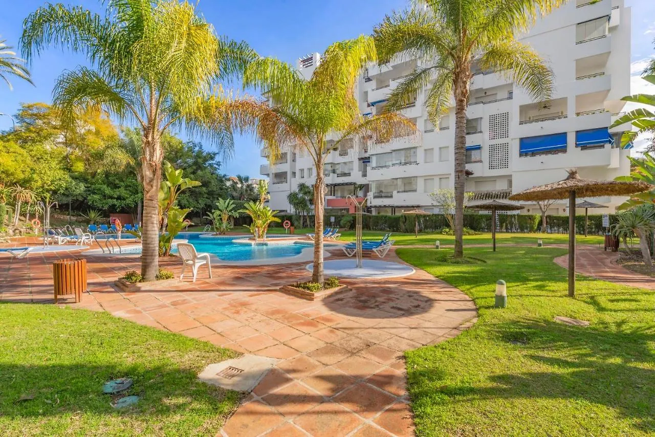Apartment Studio, With Sea View, In Medina Garden - Puerto Banus Marbella